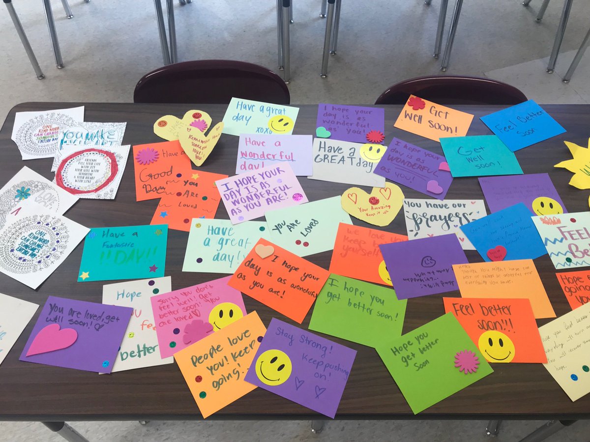 MSinnott_ahs's tweet photo. More great pictures from @ArundelSigAACPS afternoon of service! Student Leadership classes led stations for freshmen in Community Citizenship at @ArundelHS_aacps! https://t.co/i8XDrH2cEd
