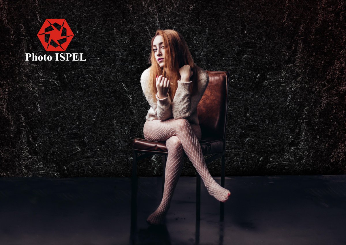 photo_ispel's tweet photo. Secret

#ispel #photoispel #foto #fotografia #diseño #publicidad #fotografiadiseñoypublicidad #estudio #estudiofotografico #model #modelo #fondo #fondocreativo #madera #silla #mirada #mujer #chica #chava #medias #mallas #pelorolo #pelirroja #sueter #pies #manos https://t.co/DSEYKzIUkH