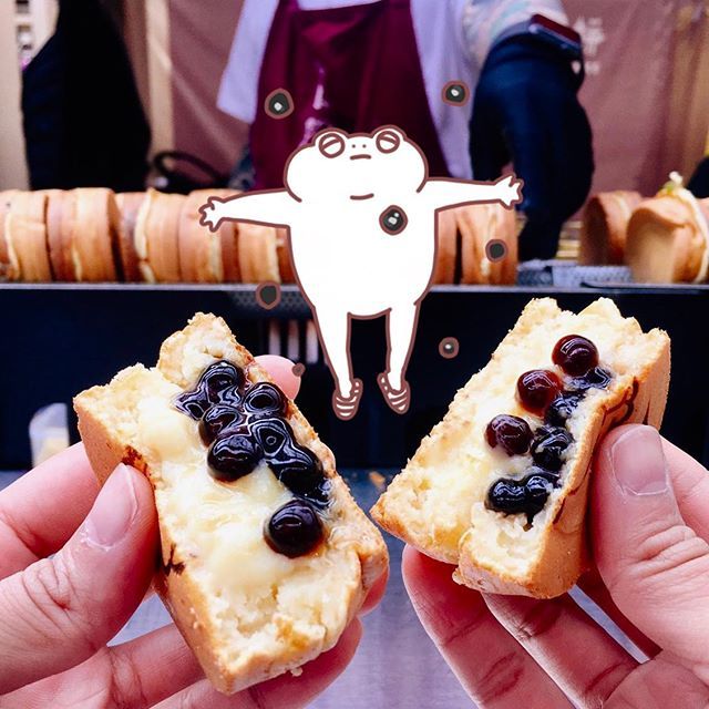 WheelcakeIsland's tweet image. 👨🏻‍🎤“...Would a thousand lovers
Still leave you cold inside?
Make you cry~
These tears of pearls...🍂”
🤫If you know how to sing this song we will know your age🤭
・
A new flavour until the last day of May...The Custard with Pearls! Our pearls were not m… bit.ly/2JZ2wFA