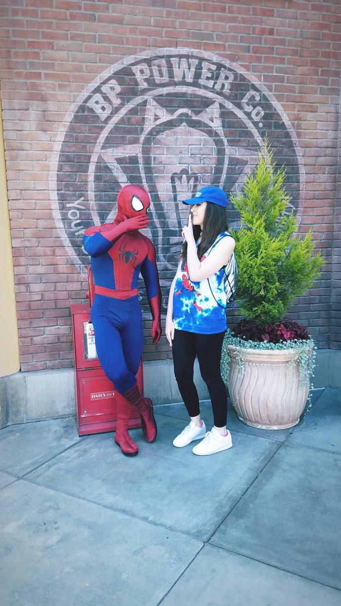lyssierose98's tweet photo. spidey caught my heart in his web 💕💕💕 https://t.co/7EPV2gTCre