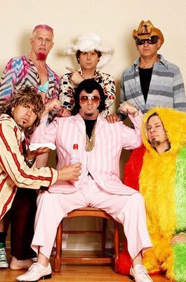 valetdecoupe's tweet photo. #VoyConTatatiu 

Ponte al Dread Zeppelin para el sandwich con Patas https://t.co/R8JiaM8XpZ