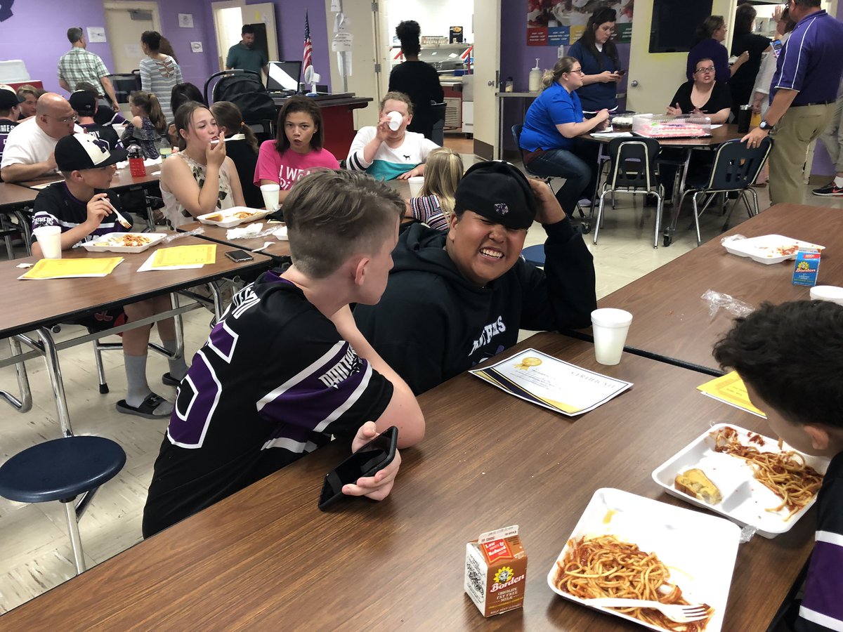 MMS_Panthers's tweet photo. Baseball Team at the Banquet #ConferenceRunnerUp #PantherPride #GreatDay2BAPanther https://t.co/7VONoV1hTh