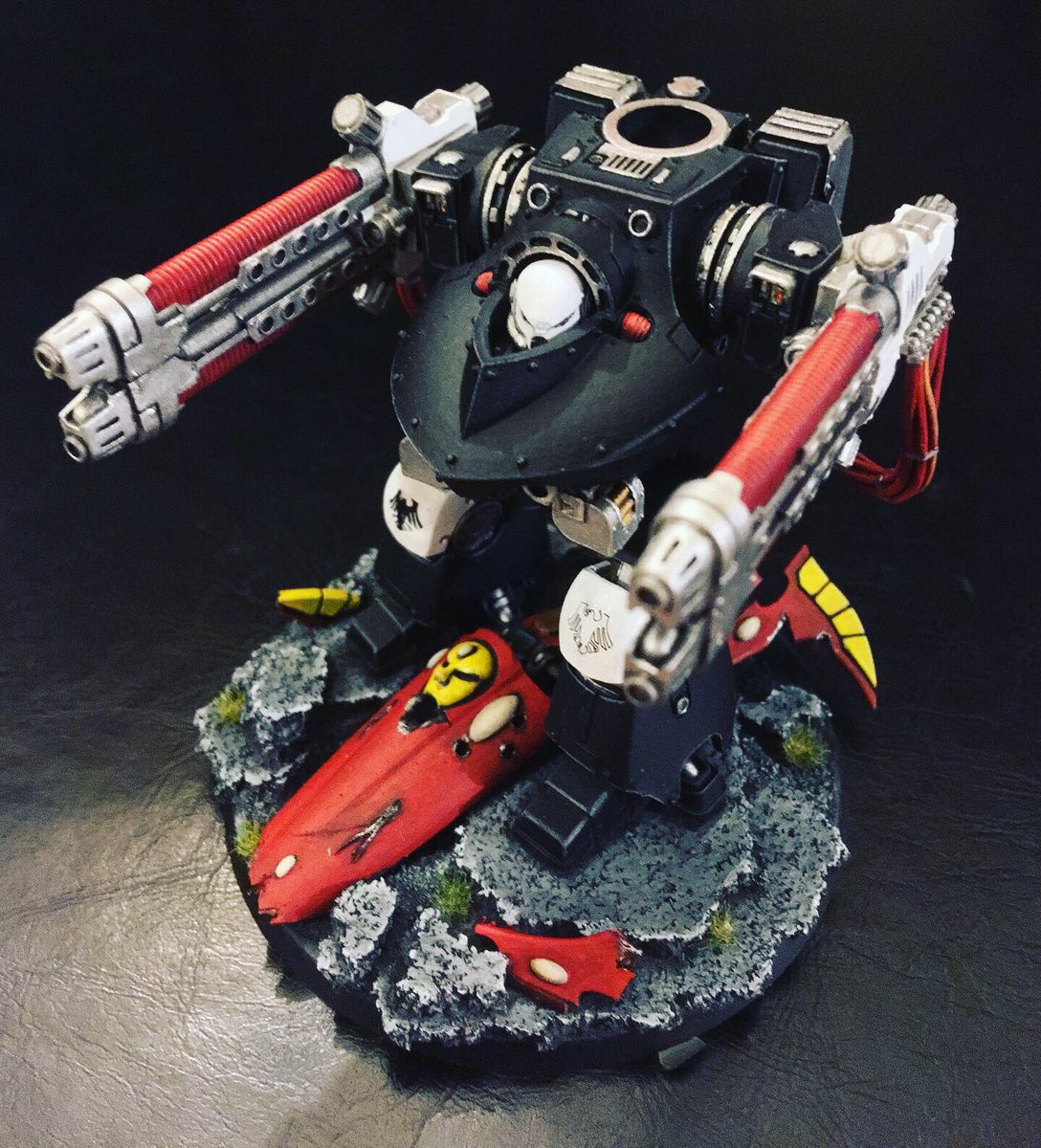 seanoneill1980's tweet photo. Finished my Deredeo, my first Forge World purchase π
#eavymetal #warhammer40k #gamesworkshop #paintingwarhammer #paintingforgeworld #amateur #gw #forgeworld #40k #imperium #adeptusastartes #spacemarines #ravenguard #30k #horusheresy #dreadnought #deredeo #elite #hellfire https://t.co/vZWPx9SWpy