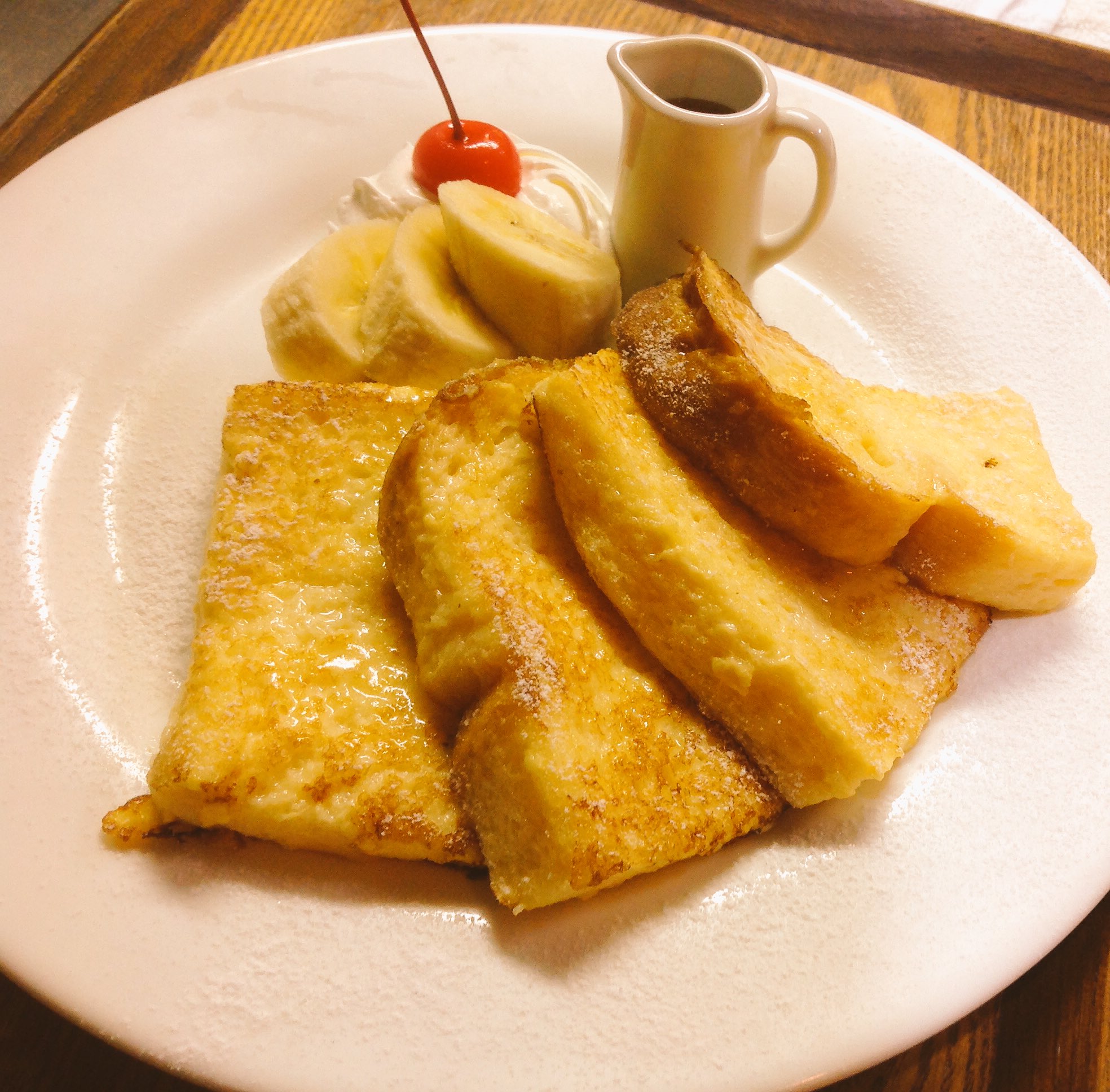 昔ながらの喫茶店 友路有 トゥモロー おはようございます 赤羽 2号店です モーニングセットもご用意しておりますが ちょっと優雅に朝からフレンチトーストはいかがでしょうか ドリンク付き780円です お待ちしております T Co Sivp7rlalx