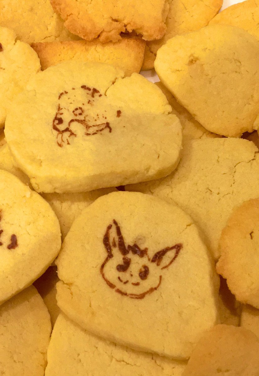 ゆめき Twitter પર ちなみにプリントクッキーは下手だケド味は普通の手作りクッキーと変わらないよ このイーブイとか 成功した方じゃない