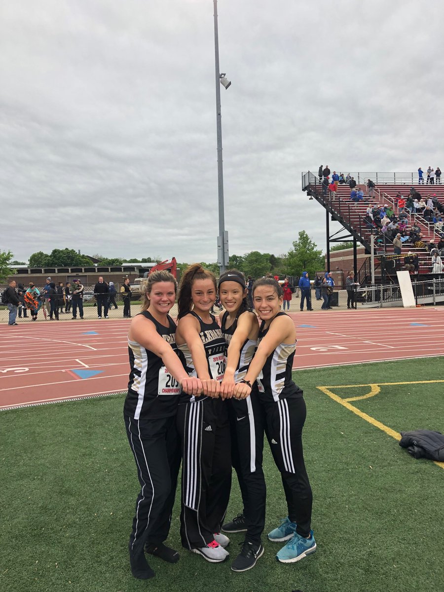 LebanonHS_Track's tweet photo. It’s official!! The 4x100 Lady Tigers will be going to the state meet!! ⁦
⁦@karafunk_⁩ https://t.co/iL8jnvqYsX