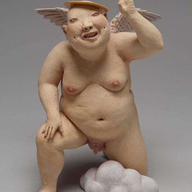 Yellow Eyed Angel Waving by #artist Esther Shimazu #artwork #ceramics #sculpture #nude bit.ly/2WZrp7t