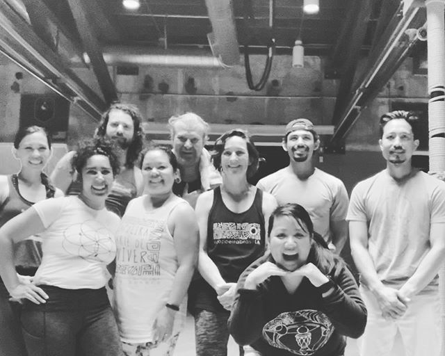 capopodcast's tweet photo. Thank you @pavaozinha for letting me teach! In the 15 years of capoeira never have I thought I’d get to run a class, let alone a Capoeira Brasil class and a class from one of my role models growing up. Way to go slow and low today, fam. Also, thank you t… https://t.co/pxK02YEs0W https://t.co/sfLjy5LCnF