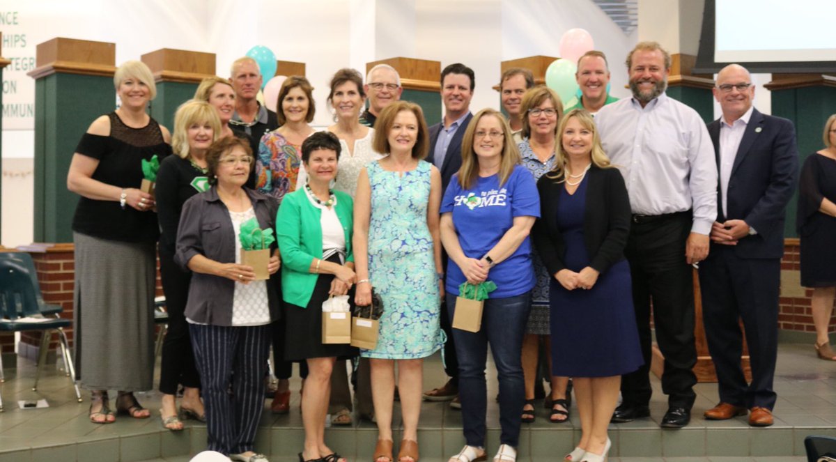 Congratulations to our Eubanks retirees - Mrs. Drenka, Mrs. Reinhart, and Mrs. Vineyard!  We will miss you and wish you the best.