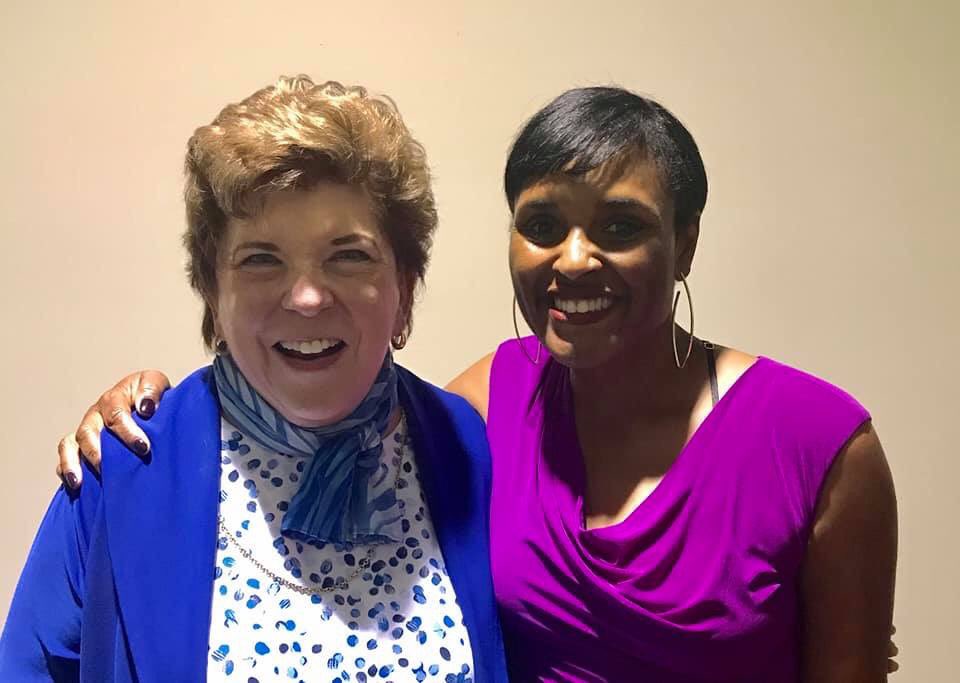 DelaineEastin's tweet photo. I support @realkimberlye as the @CA_Dem Chair. Her experience, integrity, abilities, vision, leadership skills and inclusiveness make her the best choice to lead our party. And representation matters. It’s time our forward looking state had a visionary leader for our party. RT https://t.co/zXhdE9f3Z0