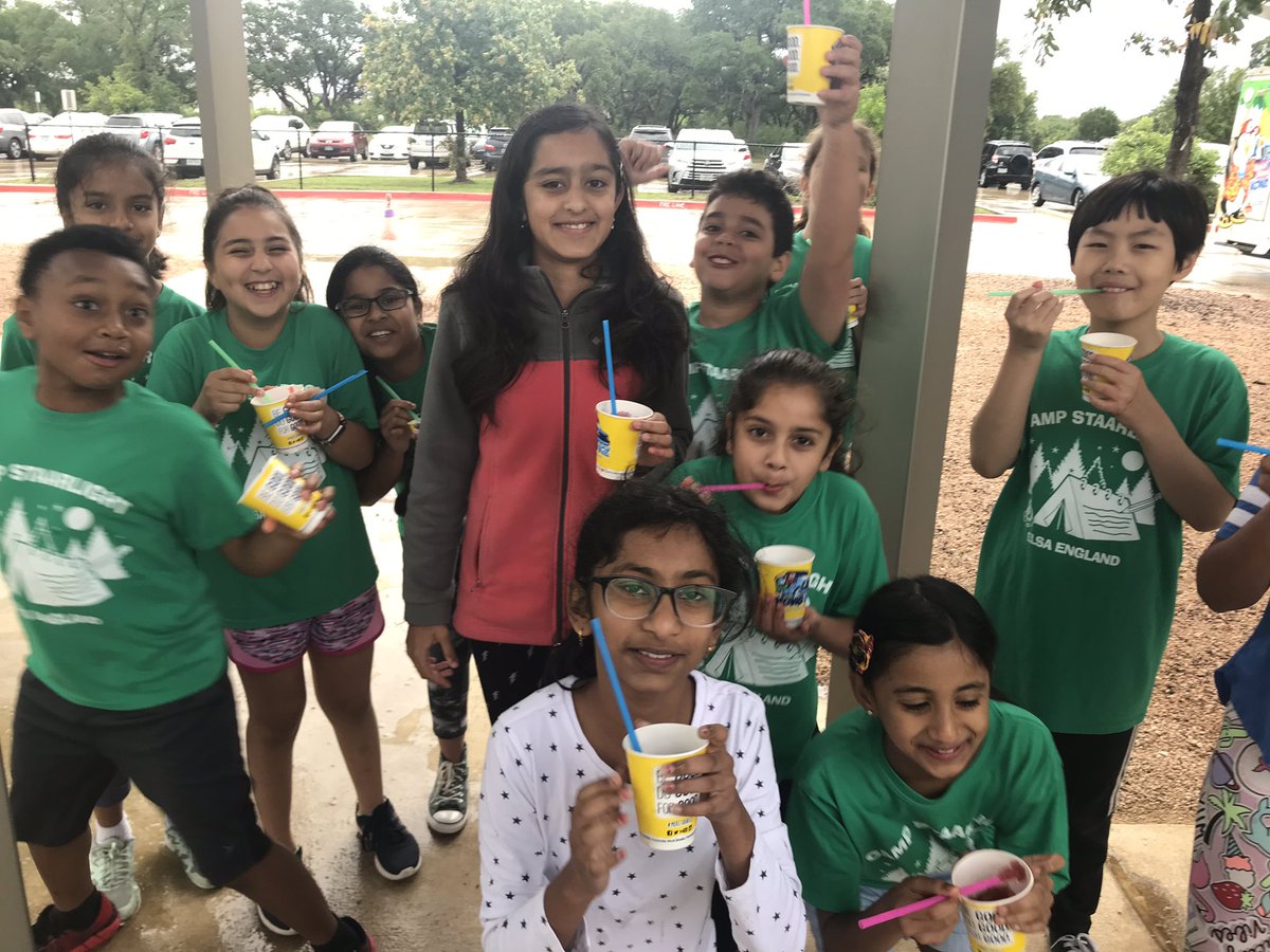 mrs_martinez4th's tweet photo. A little late but they loved their field day Kona Ice! https://t.co/NN5980Wxgl
