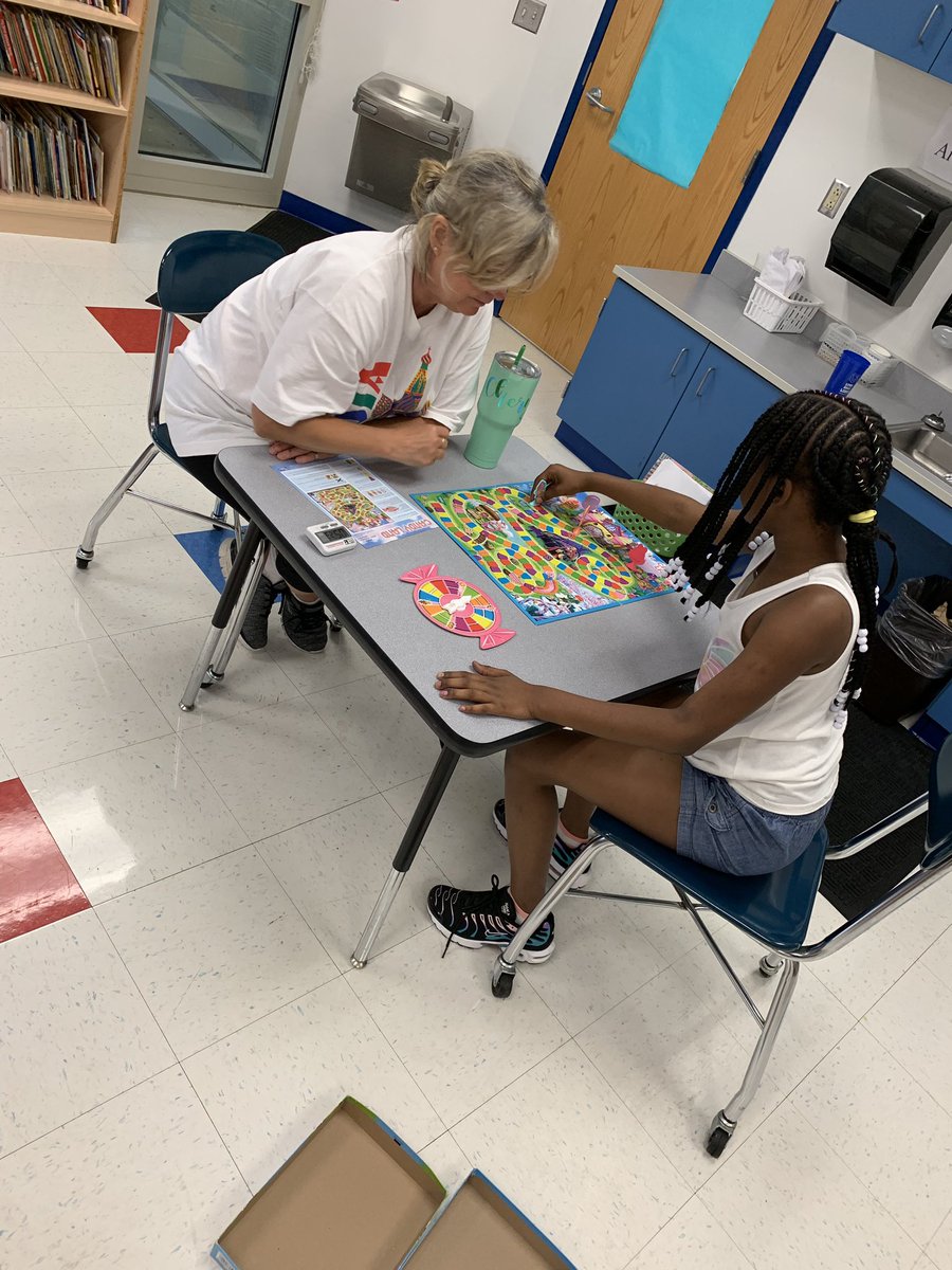 2cawilson's tweet photo. “S” chose to play a game with me on her break today, so much fun! 😊 https://t.co/GrE2c7mUuG