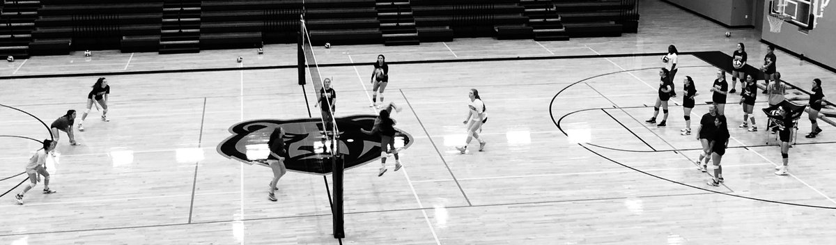 GlennVolleyball's tweet photo. Amazing day of open gym!! The Grizzlies #GotBetter and are ready to #DefendTheCave this fall!!
#GrizzlyNation #AllInForGlenn #GetBetter https://t.co/S373mTPSnz