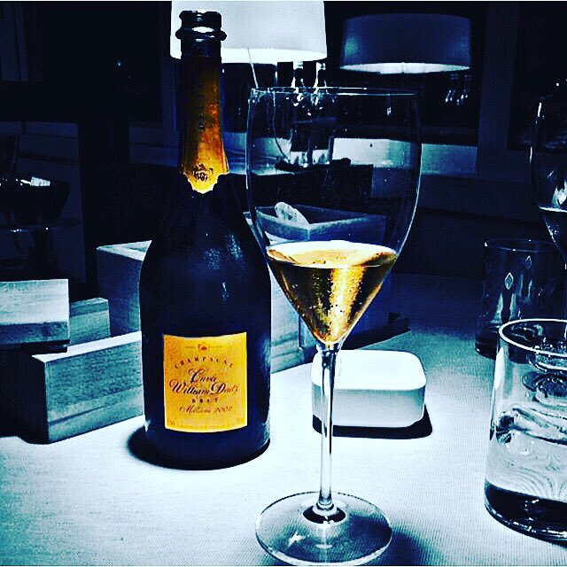 🤩 #DeutzBlancDeBlancs
#ChampagneDeutz  #gold #rare #BrutClassic #DeutzRosé #champagne #collector #DeutzVintageMillésimes  #DeutzCuvéeWilliamDeutz #AmourDeDeutzRosé #AmourDeDeutz🤩🍾
 Rudy 0696 296892
"L'abus d'alcool est dangereux pour la santé, à consommez avec modération"⚠️