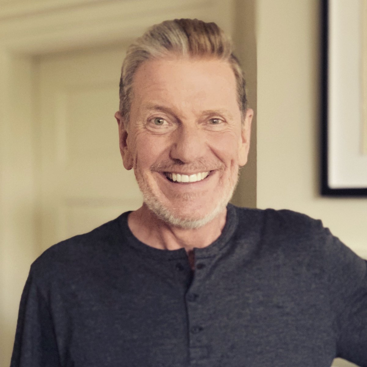 MichaelHyatt's tweet photo. Here’s my beard after two-and-a-half weeks. At this point, I consider it a fun experiment. I’m committed to keeping it for the next six months.

What do you think? https://t.co/Aohjcw84jz