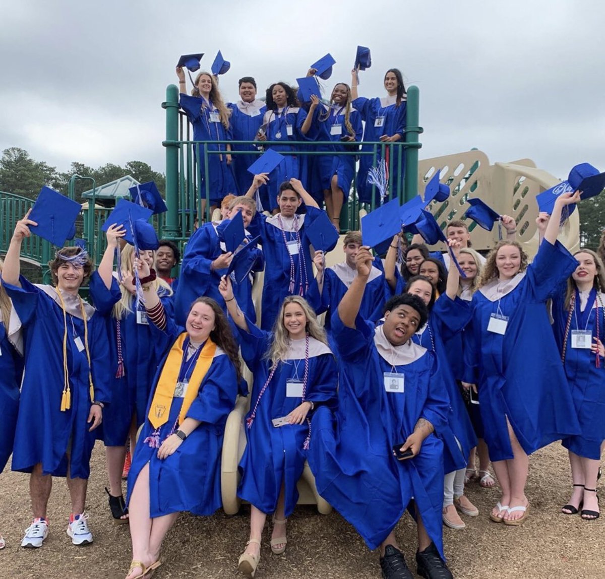 JFBHSRebels's tweet photo. As our graduates did #gradwalks through D5 elementary schools, the bright eyes of our future Rebels saw their #rolemodels. We are proud! https://t.co/8k0ag0tTeA