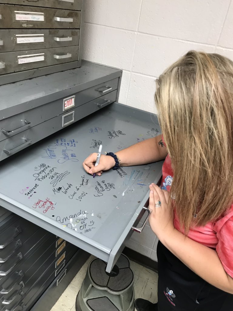 Today was the last class for my #advanced2d seniors. I started a #tradition years ago to have seniors sign their drawers. Today was signing day. Good luck #seniors! Never stop creating!! Safe travels <a href="/DanielleEngel15/">•Danielle Engel•</a> Gonna miss you and your smile!