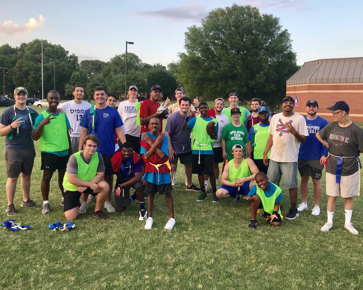 Great night playing flag football with these stud athletes! <a href="/SpecOlympicsMEM/">Special Olympics MEM</a> <a href="/MemphisSigs/">Sigma Chi Memphis</a>