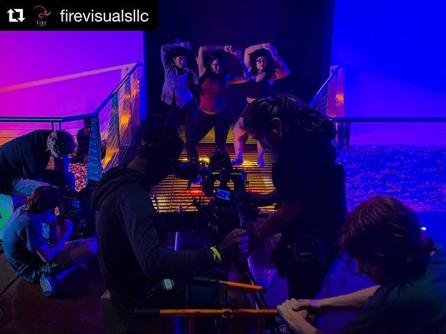 MontryPro's tweet photo. Video coming soon!
•
•
•
#film #filmmaker #content #contentcreator #brennanmontry #dance #dancevideo #kinoflolighting #filmtools #wetdown #sonyfs700 #producer #producerlife #camera #camerteam #dolly #twocameras #outsideshoot #creativeflow #bts #behin… https://t.co/T65CKeO21u https://t.co/5p3DGeFyg1
