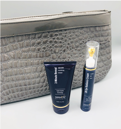 DefenAge's tweet photo. Our 2-Minute Reveal Masque and 3D Eye Radiance Cream are DefenAge fan-favorites. Weโd love to hear which #DefenAge products you use to start and end your day. Tweet us at @DefenAge! #HealthySkin #DefenAgeFans https://t.co/4Boxa3KEbK