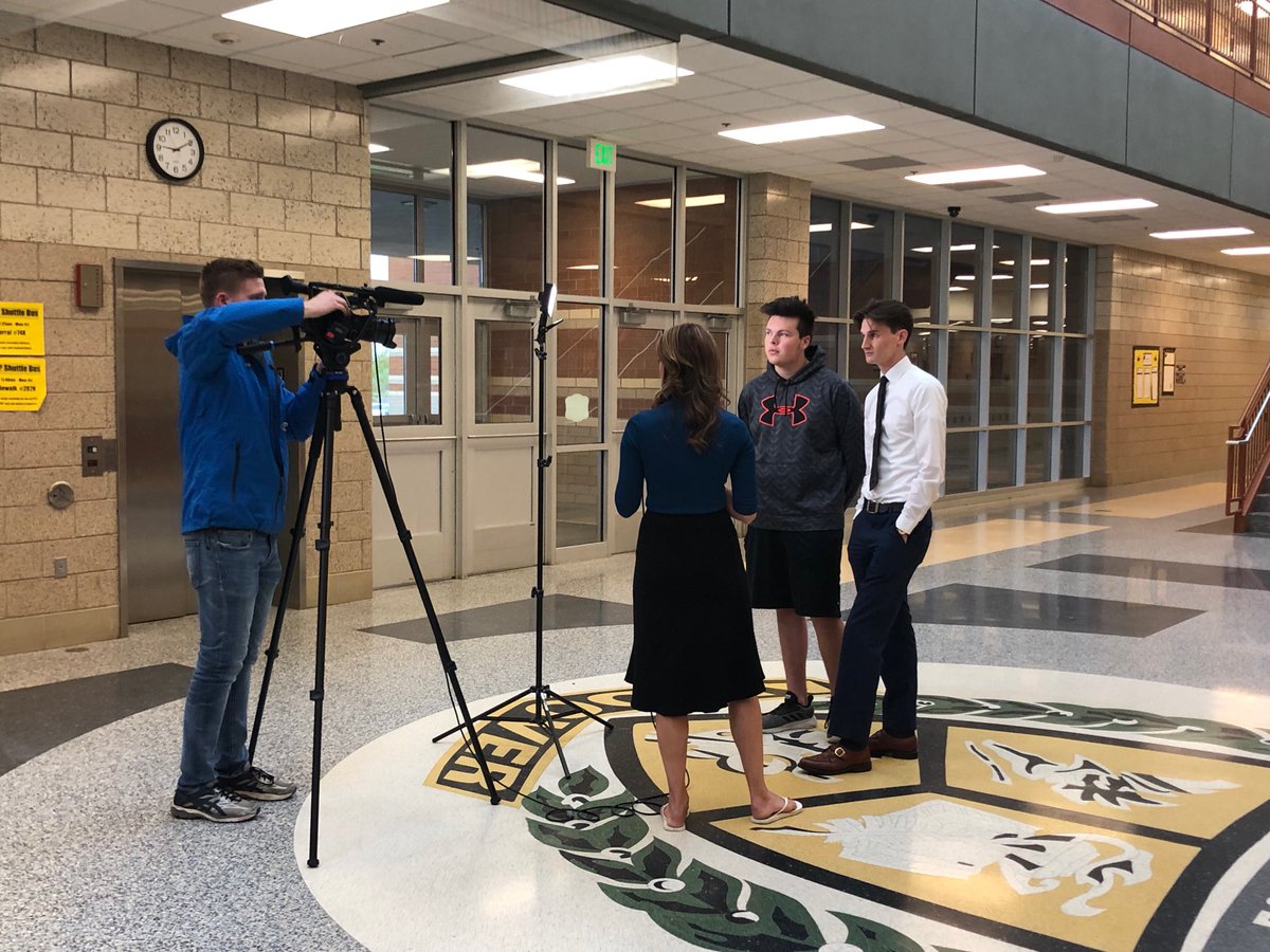 ⁦Sneak peak! <a href="/AHSSUPERFANS19/">Andover Superfans</a>⁩ talking to ⁦<a href="/alicialewisKARE/">Alicia Lewis</a>⁩ - story coming June 4 on <a href="/kare/">kare</a> #sunrisers