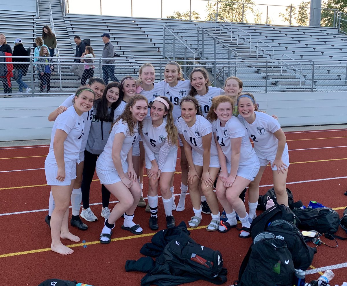 THE GIRLS GET PAST THE FIRST ROUND OF DISTRICTS FOR THE FIRST TIME IN YEARS!!!
Goals: Rachel Pawlik, Sydney Green, and Lily Koza
Assists: Elsie Meilinger, Monica Inda, and Katie Lucken

<a href="/MIPrepZone/">MIPrepZone</a> <a href="/GrovesAthletics/">Groves Athletics</a> <a href="/FALCONFANBASE/">The Flock</a>