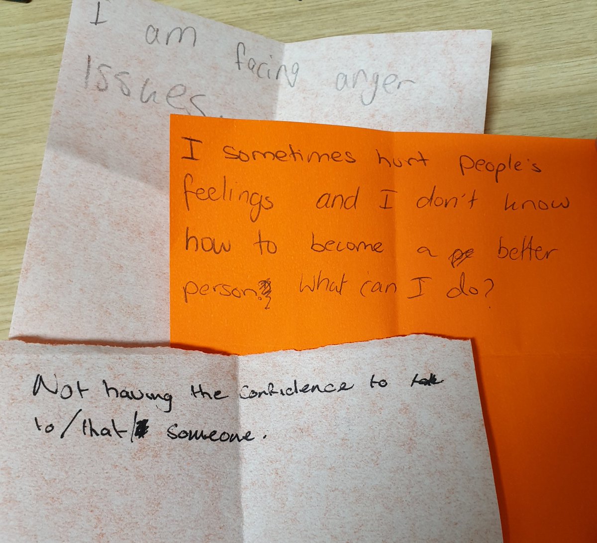 MelissaRocela's tweet photo. Day 19 - Giving advice
#50daysofgiving
Ss anonymously wrote hardships they've been facing and we discussed them as a class. Sharing stories, the kind words and advice given made this one of the most powerful and touching lessons I've taught thus far. https://t.co/M7YRuUgULM