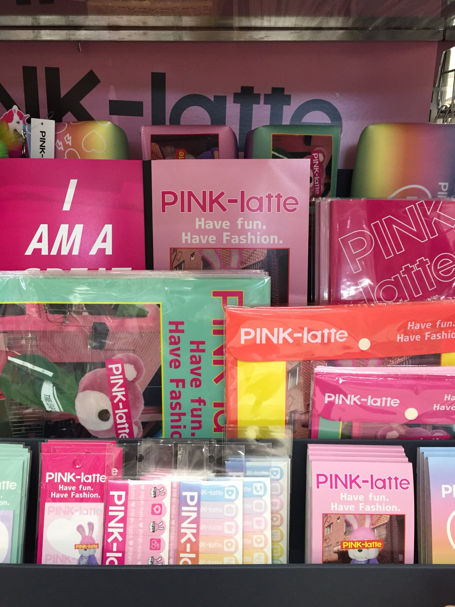 ホビヨン富士店 Pink Latte売れてます ショップのpink Latte ピンクラテ からステーショナリー コスメが今ホビヨンで売れてます 女子高生に人気のショップグッズは 持っているだけで気分が上がりますよね ﾟ ﾟ ステーショナリーの人気アイテム