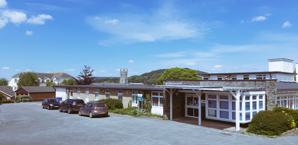 HonitonTrip's tweet image. Proactive meeting at St.Mike&apos;s #Honiton yesterday 👏..great to sit around a table with people who are working hard to improve #CommunityEngagement #EndLoneliness #ruralhealth #DementiaActionWeek2019 @HonitonDAA @TripOffice #EastDevon
