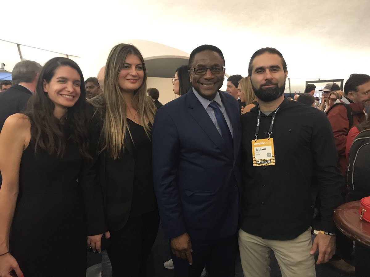 nernathalie's tweet image. Great @CanadaLebanon networking opportunity at #NetworkTO event tonight at City Hall and meeting with Councillor Michael Thompson @Thompson_37 @cityoftoronto #CollisionConf #TCSatCollision 🇨🇦🇱🇧