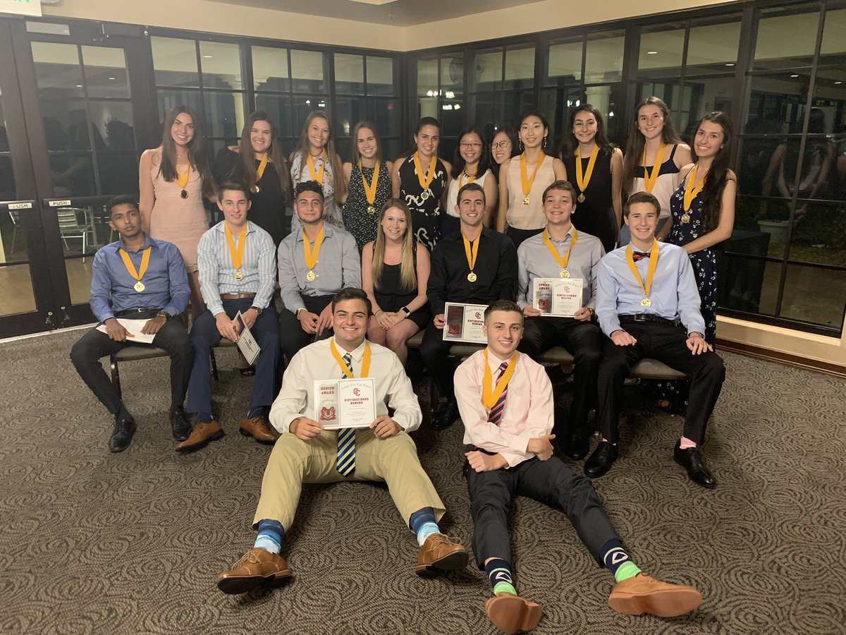 lmandel14's tweet photo. Great night celebrating the top 10%! Congrats to the @cchsdeca_ members who are apart of the top 10% for the class of 2019! I am so proud of you all! 🔷🥇👩🏼‍🎓👨🏻‍🎓 https://t.co/xpg76pbt0t