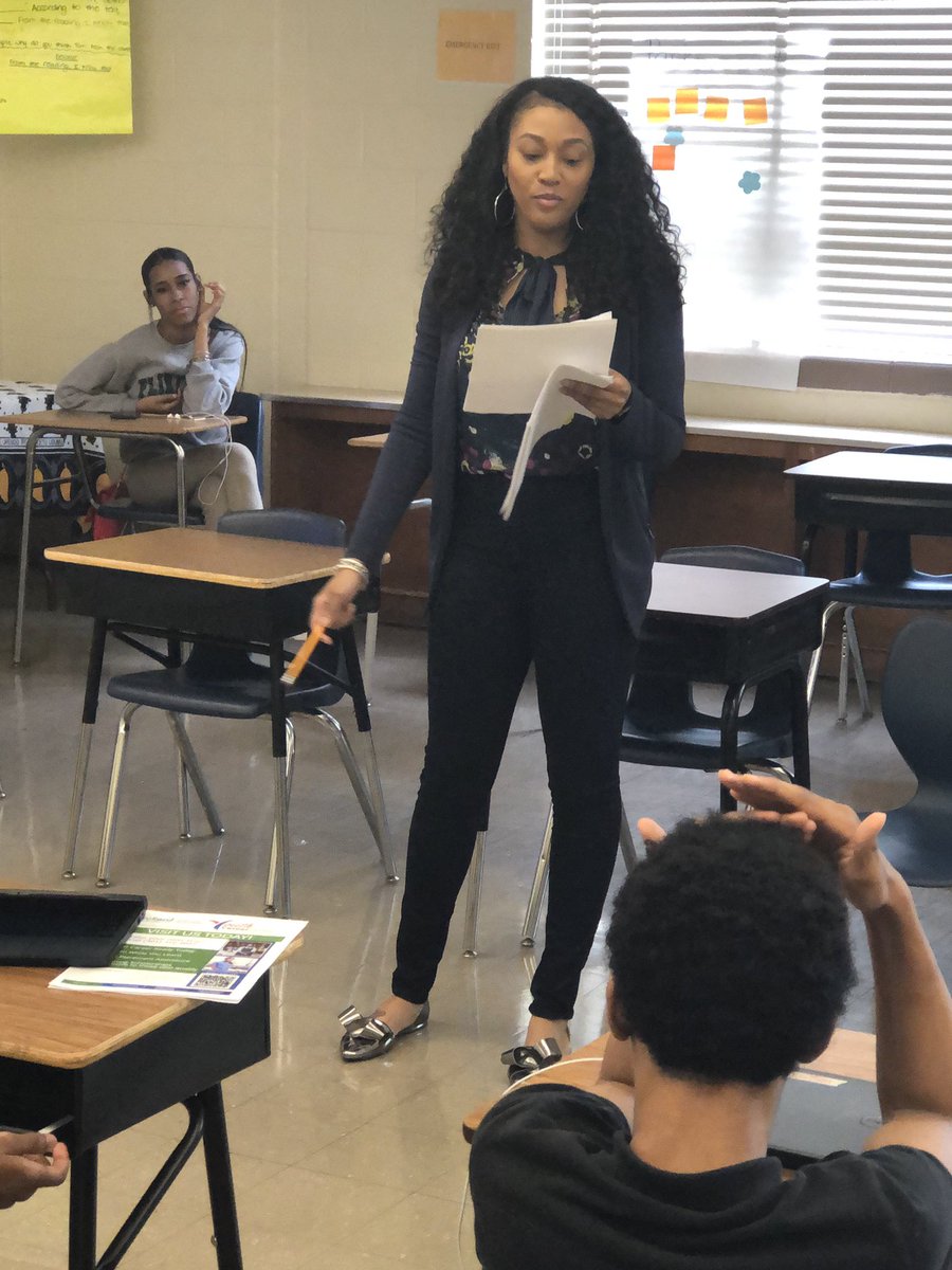 GVSANews's tweet photo. Believe in the Possibilities Career Day 2019 was a great success! We had everyone from vascular surgeons to lawyers to business analysts from New York and Company share their gifts and talents with our students. @BossNewman #PGCPSProud #pgcps https://t.co/4OPD7NLSvh