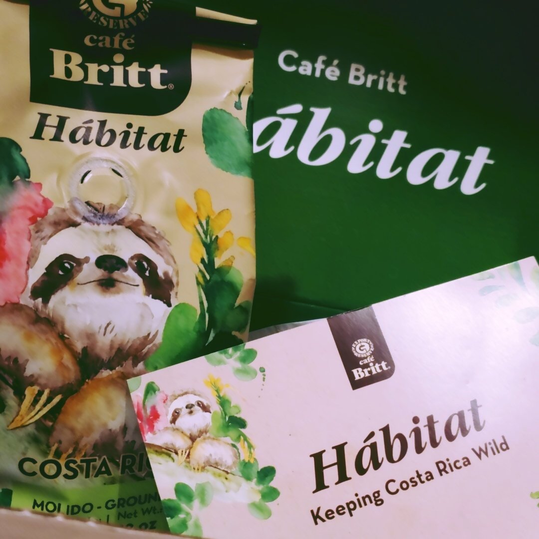graceybella's tweet photo. So excited to have recieved my Voxbox complimentary for testing purposes from #influenster! Follow my IG for my review on #cafebritt #habitatblendcoffee https://t.co/WgJ2Zxq3Tz