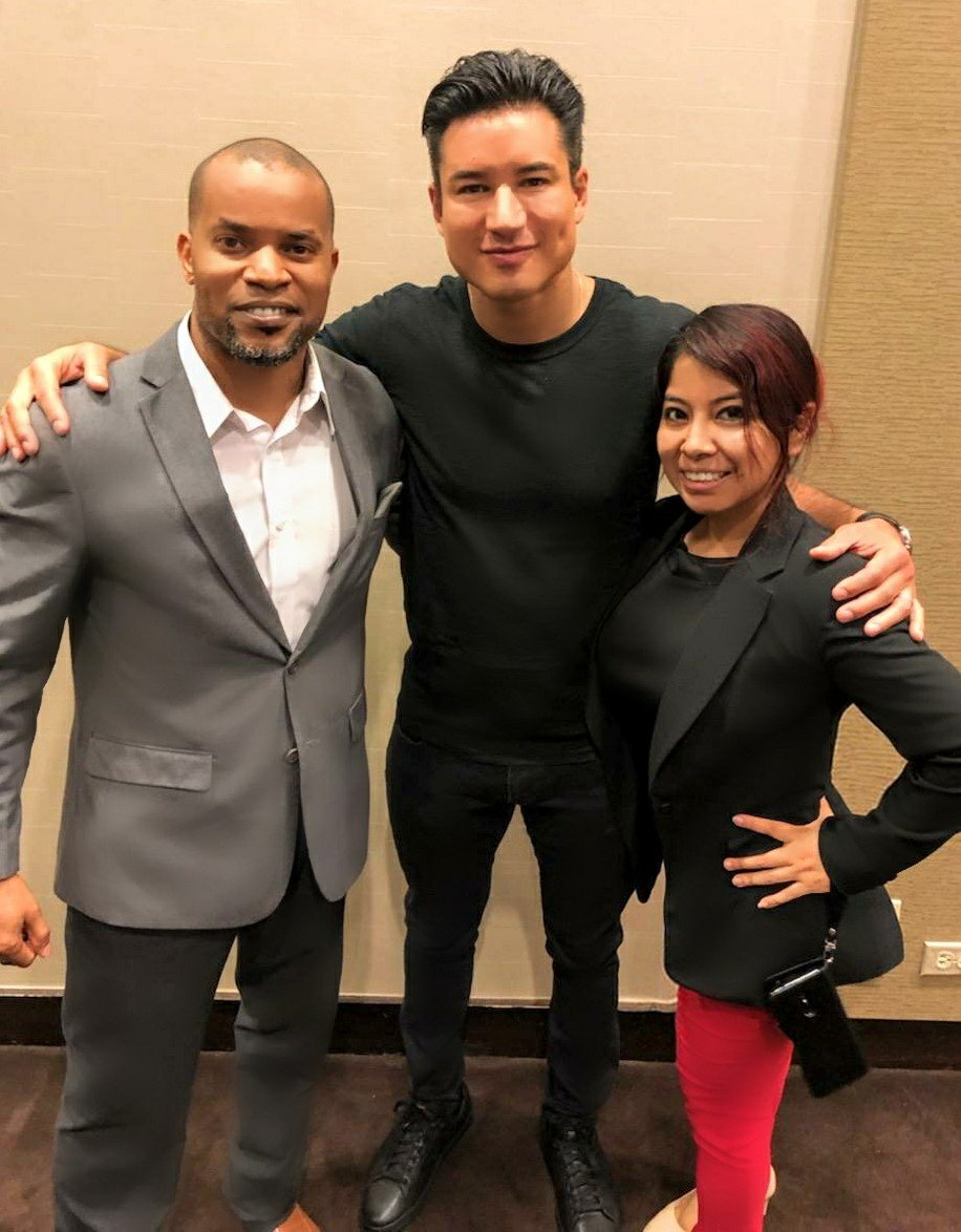 carmart03's tweet photo. Think &amp; Grow Rich Legacy Tour in Chicago was so AMAZING and INSPIRING!!! 😲😆 Thank You @johnshinceo, Marcus and I are grateful for your friendship! 💪🤗💪 Great meeting you @MarioLopezExtra! 😊😍

#thinkandgrowrich #wisdom #motivation #couplegoals #build #legacy #love #wealth https://t.co/jgOBkXbZlC