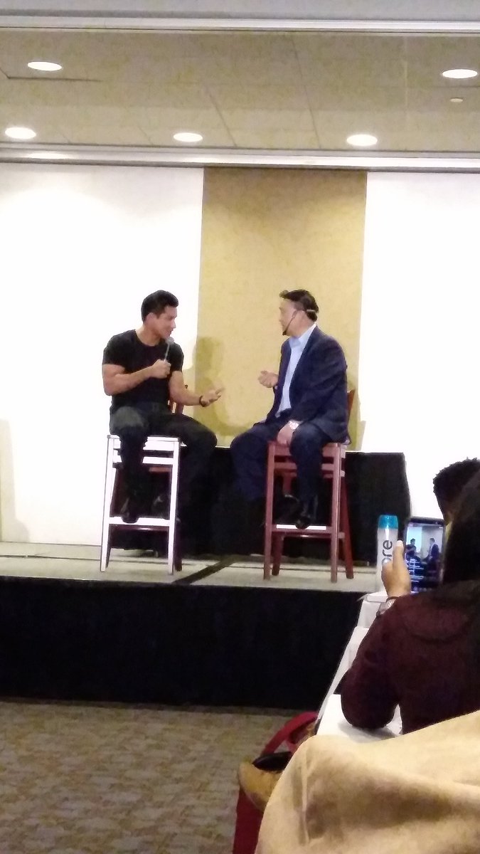 carmart03's tweet photo. Think &amp; Grow Rich Legacy Tour in Chicago was so AMAZING and INSPIRING!!! 😲😆 Thank You @johnshinceo, Marcus and I are grateful for your friendship! 💪🤗💪 Great meeting you @MarioLopezExtra! 😊😍

#thinkandgrowrich #wisdom #motivation #couplegoals #build #legacy #love #wealth https://t.co/jgOBkXbZlC