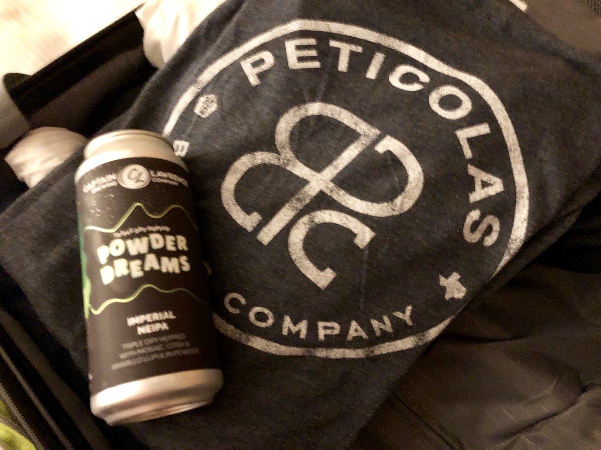 phanzooo's tweet photo. It only makes sense that on this momentous day in Texas #craftbeer history, I’m wrapping up #BeerToGo cans from @cptlawrencebeer in a @Peticolas tshirt to bring back to Dallas.
Soon I’ll be able to easily buy #txcraftbeer to go to bring with me on my travels. 🤘 #TABCsunset https://t.co/HvG3Tg3f15