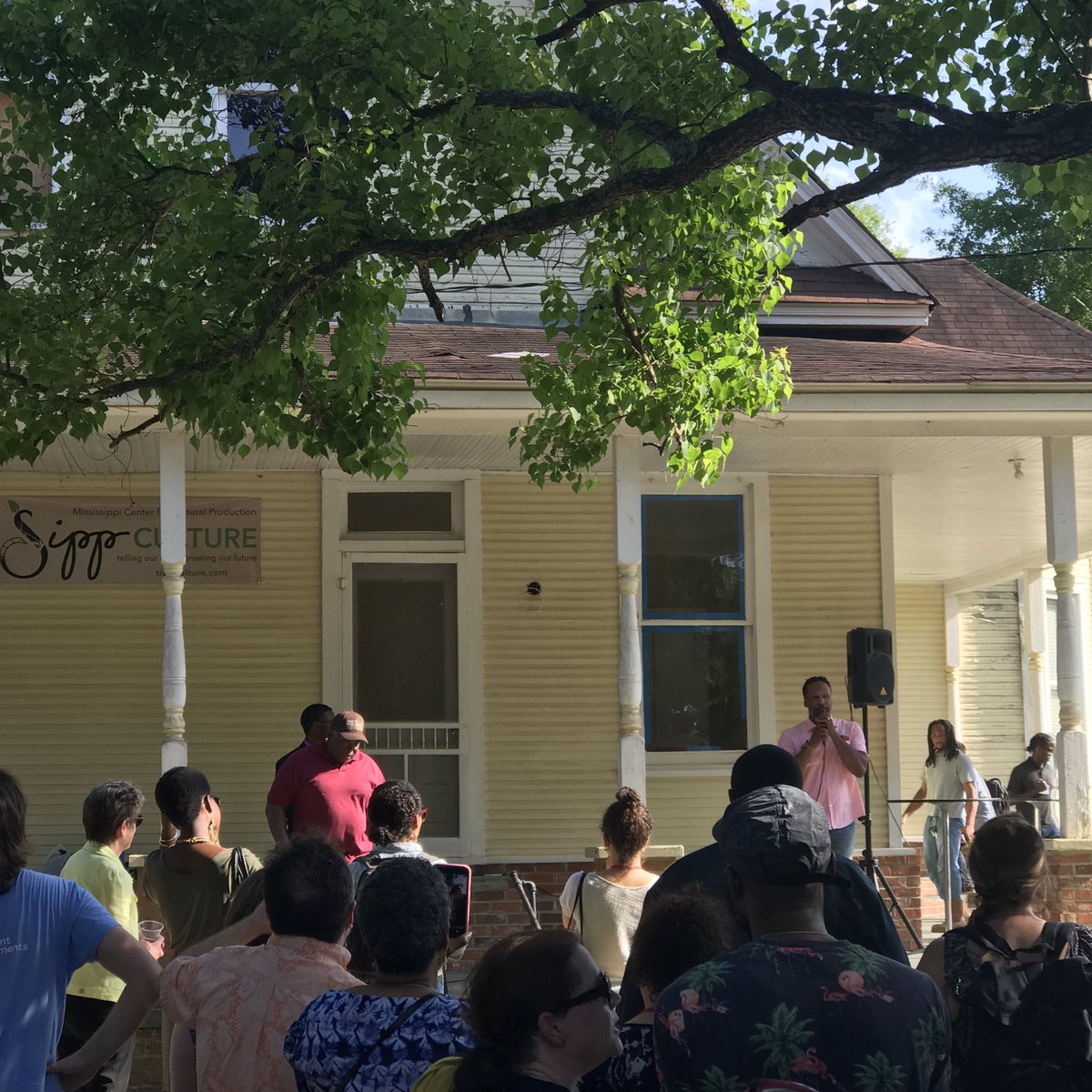 catiyas's tweet photo. Inspiring trip to Utica to see Sipp Culture in action – thanks to Carlton & Brandi for the Mississippi hospitality. #RuralGen #RuralGen2019 @solsta999 @ArtoftheRural https://t.co/Yp4U1ETrOW