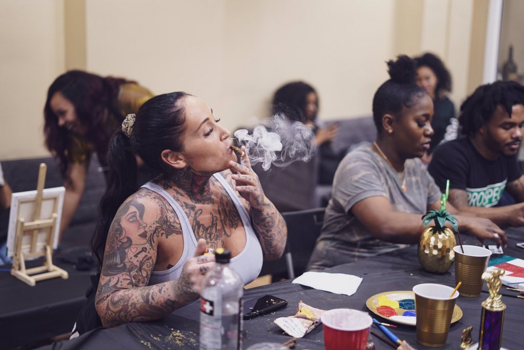macnndhangn's tweet photo. #FLIGHTSKOOL Is not a event to miss out on 😌 ✈️ https://t.co/2jgUsFCwDz