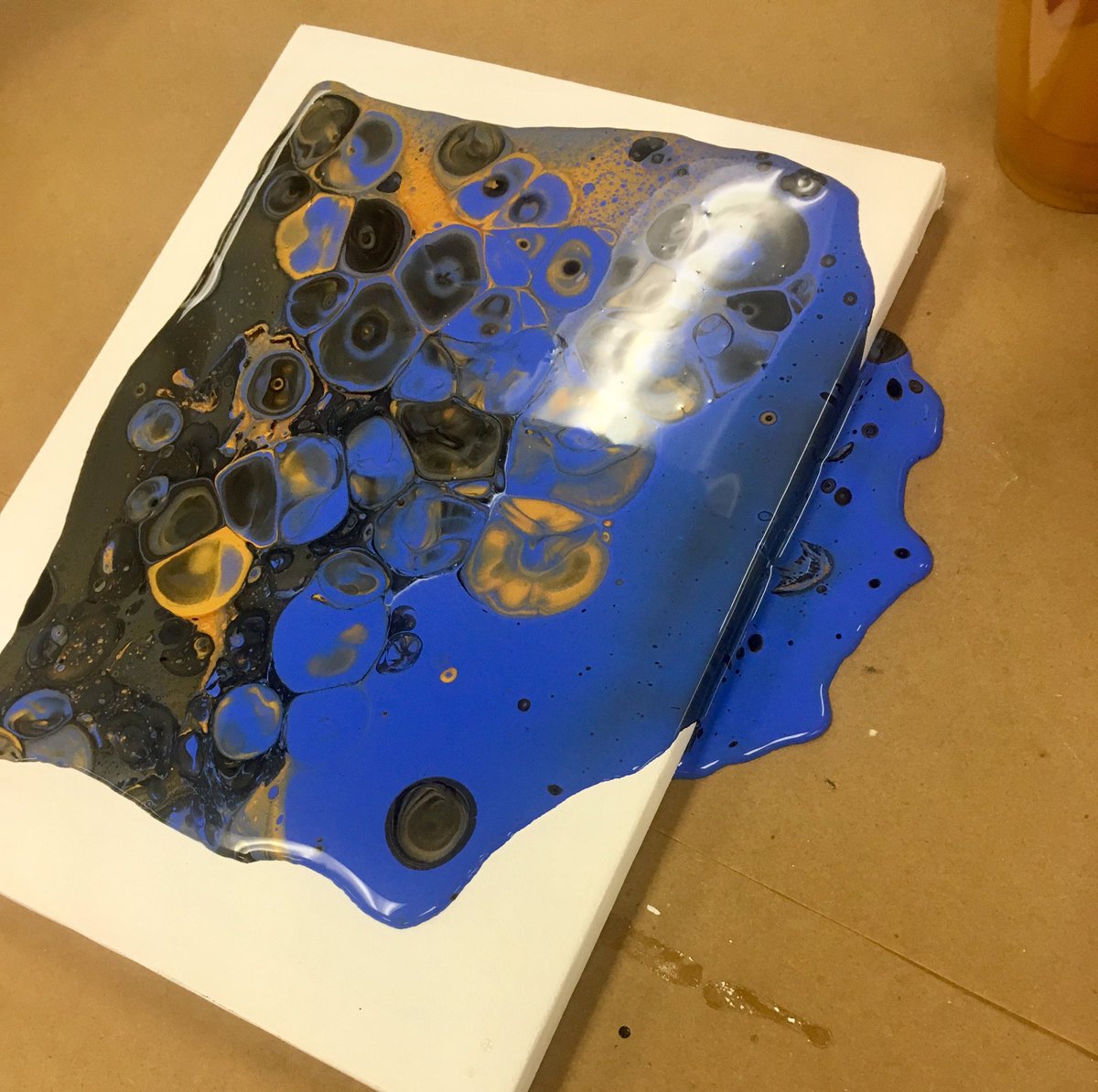 MsJulieG's tweet photo. ⁦@StPiusXOCSB⁩ teachers and alumni experimenting with acrylic pouring. We love hanging out in the art room! #ocsbART @BilaniukLabs ⁦@Mrs_V_Harris⁩ ⁦@ChiarelliLida⁩ https://t.co/AjBVOAu4mv