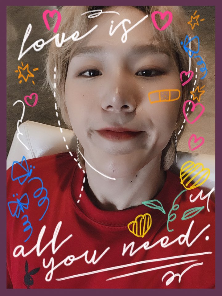 1team_twt's tweet photo. [#1TEAM #BC]
좋은하루보내요 😐 https://t.co/MM4Xf9LQmA