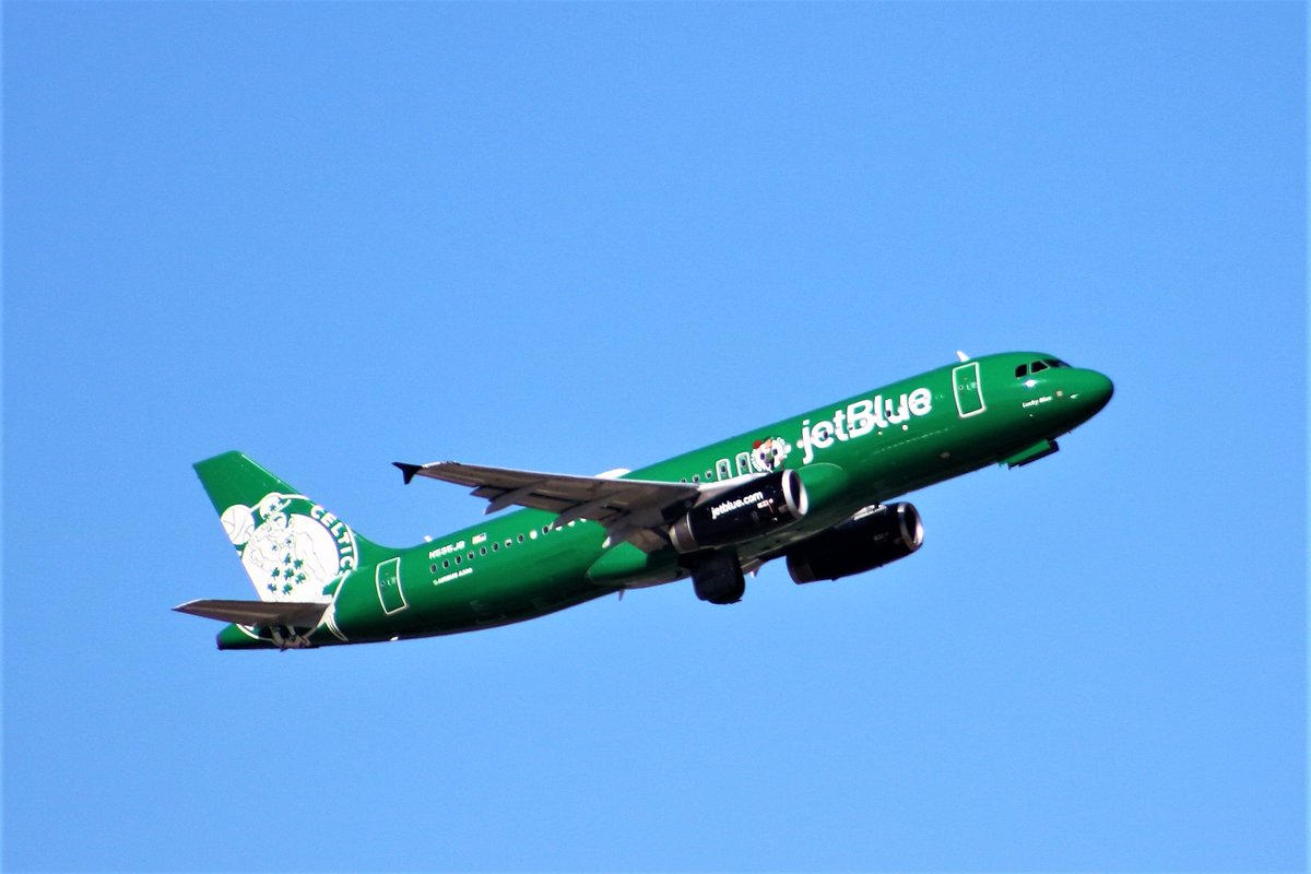 Always good to catch the <a href="/JetBlue/">JetBlue</a> Boston <a href="/celtics/">Boston Celtics</a> when it pays a visit to <a href="/DFWAirport/">DFW Airport</a>.  Can I please get a RT?  <a href="/JetBlueDFW/">JetBlueDFW</a> <a href="/Airbus/">Airbus</a> <a href="/airliners_net/">Airliners.net</a>