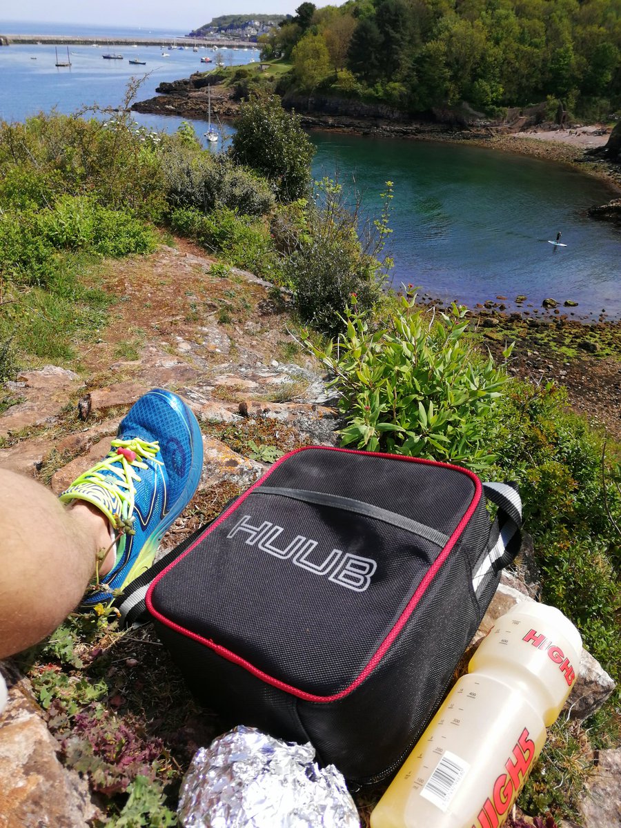 trijon05's tweet photo. Not a secret spot but still a favourite one to just relax and soak up the view @ASICSUK @HUUBDesign @HIGH5Nutrition https://t.co/sAbrKtPhXB