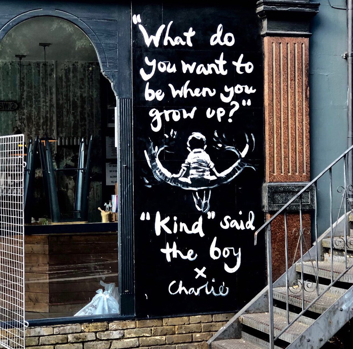 charliemackesy's tweet photo. I just painted this for my friend Anton in Brixton because he’s kind and his coffee is delicious. ⁦@Stir_Coffee⁩ x https://t.co/CGK8YWydAI