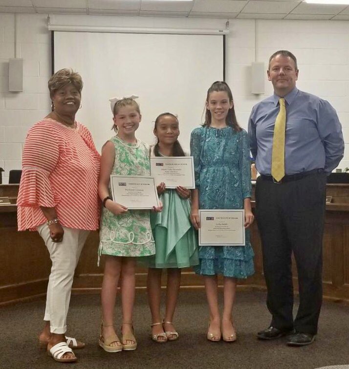 kmakepeace8's tweet photo. JSS Innovators Lydia Smith, Mackenzie Conaway and Alizon Tellez Resendiz were recognized at the Board of Education meeting tonight for winning the Lowe’s Toolbox for Education grant, “Plant Positive”. #JSSEaglesSoar https://t.co/2Z6FGkrArc