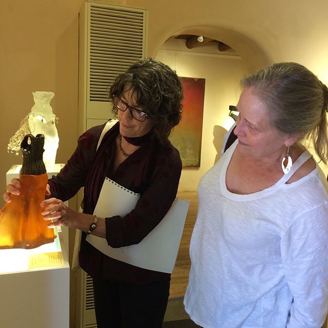 Thanks Linda Mae Tratechaud for sharing your art with us!
.
.
.
#canyonroad #artistatwork #glassart #glassandbronze #gallerylife