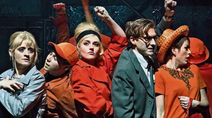 A blockbuster, buster! Had a blast seeing #SweetCharity at the @DonmarWarehouse an inspired production led by great performances from @AnneMarieDuffTH and @RattyBurvil Now I just want a night out at the Pompeii Club 👠👠