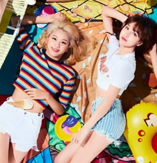 minayeoja's tweet photo. FANCY,Happy Happy,and Breakthrough 

(MICHAENG ERA DETECTED) https://t.co/gelFkkli07