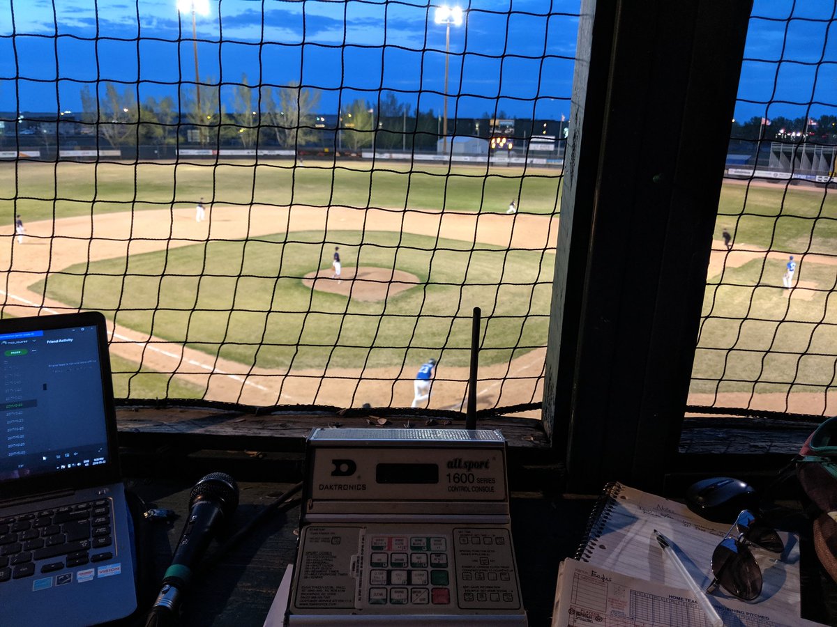 MoisesCanalesJr's tweet photo. Felt great getting back in the booth tonight at Berard since last summer. Had the best seat in the house announcing & playing tunes for the @oyeneaglesball vs @kindostallions; Stalls took it 6-2. Hoping to squeeze in one more before I return to Regina. #FVBL https://t.co/298sRZqTOB