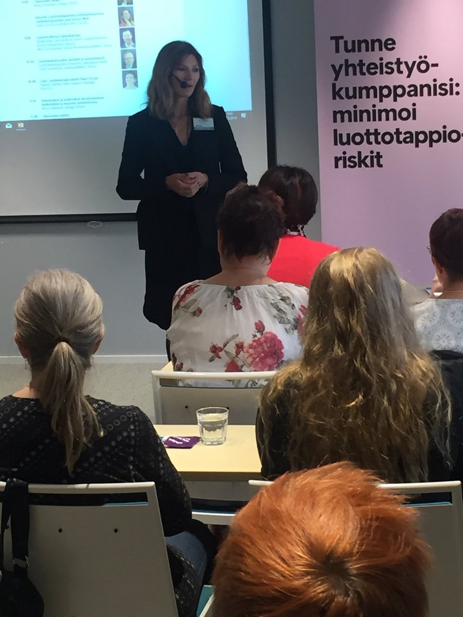 Tupa täysi Intrum Luottotietoseminaarissa Tampereella. Optimoi Luottoriskit #intrum #luotonhallinta