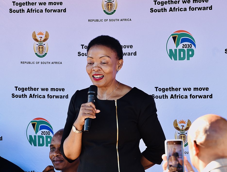 GovernmentZA's tweet photo. Deputy Minister Pinky Kekana will deliver a keynote address at the 4th instalment of #MicrosoftCloudSummit. The cloud conference comes just after Microsoft South Africa announced the availability of Microsoft Azure services https://t.co/DQa8ZDTnul https://t.co/OTJgkk85bl